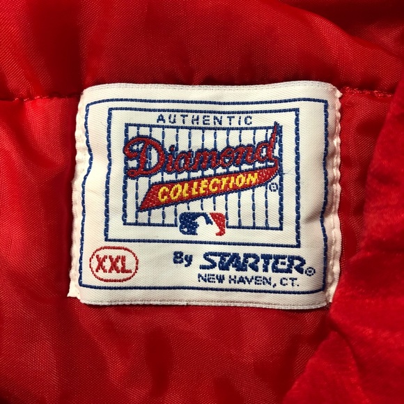 VINTAGE STARTER PHILLIES ⚾️ - Picture 2 of 10